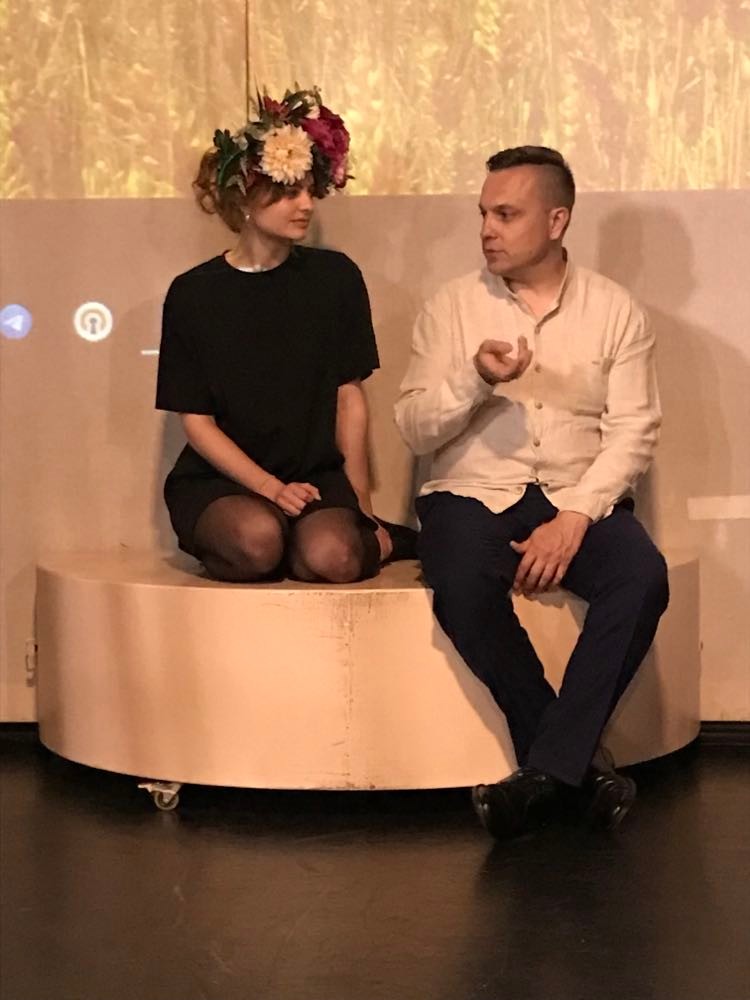 За лаштунками 2