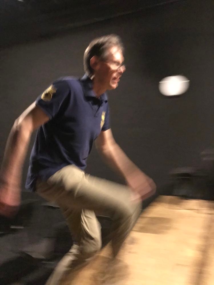 За лаштунками 4