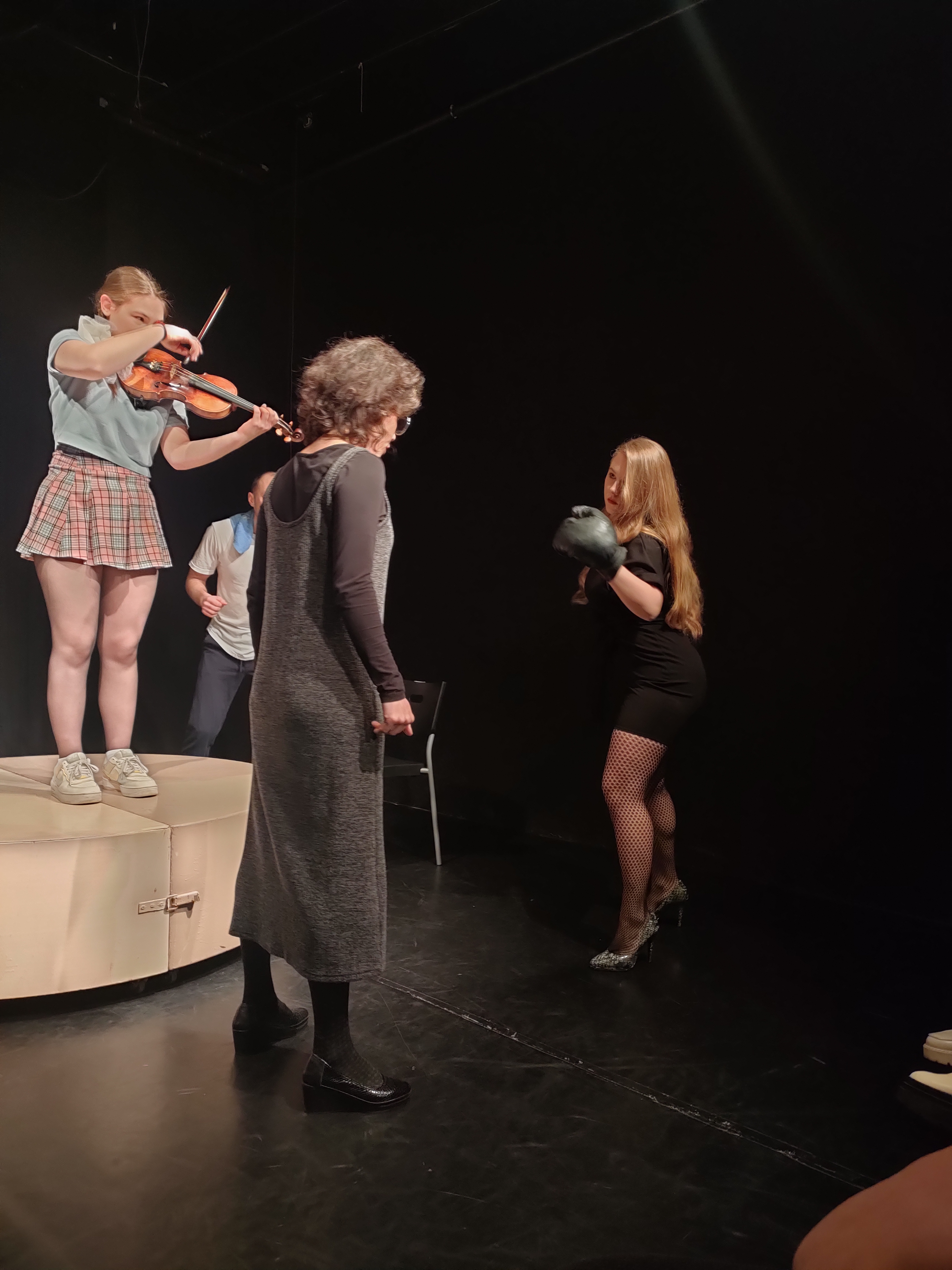 З вистави 18