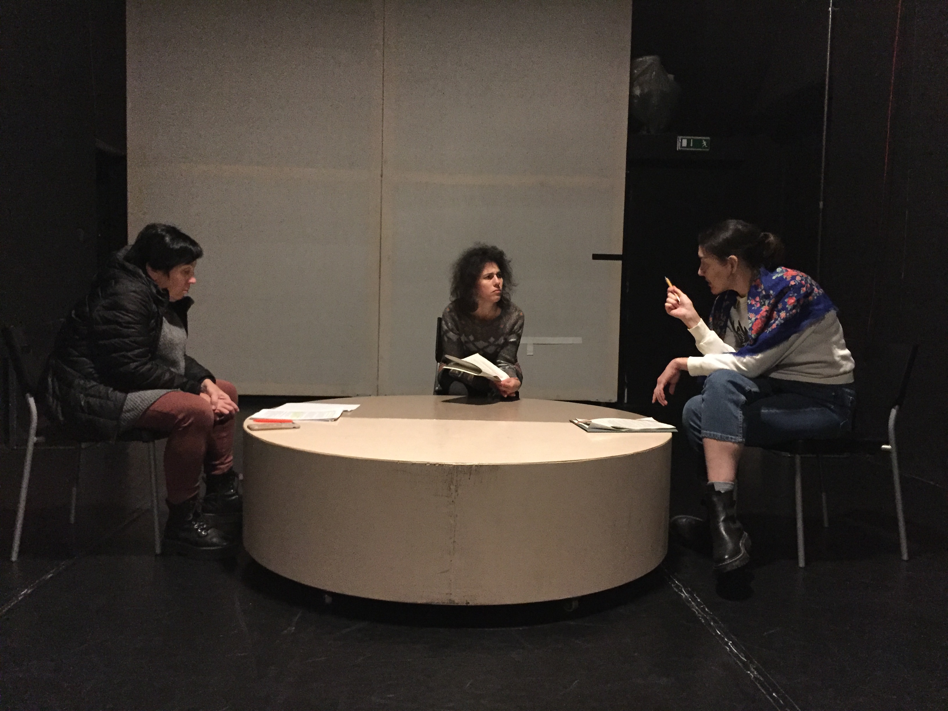 За лаштунками 4