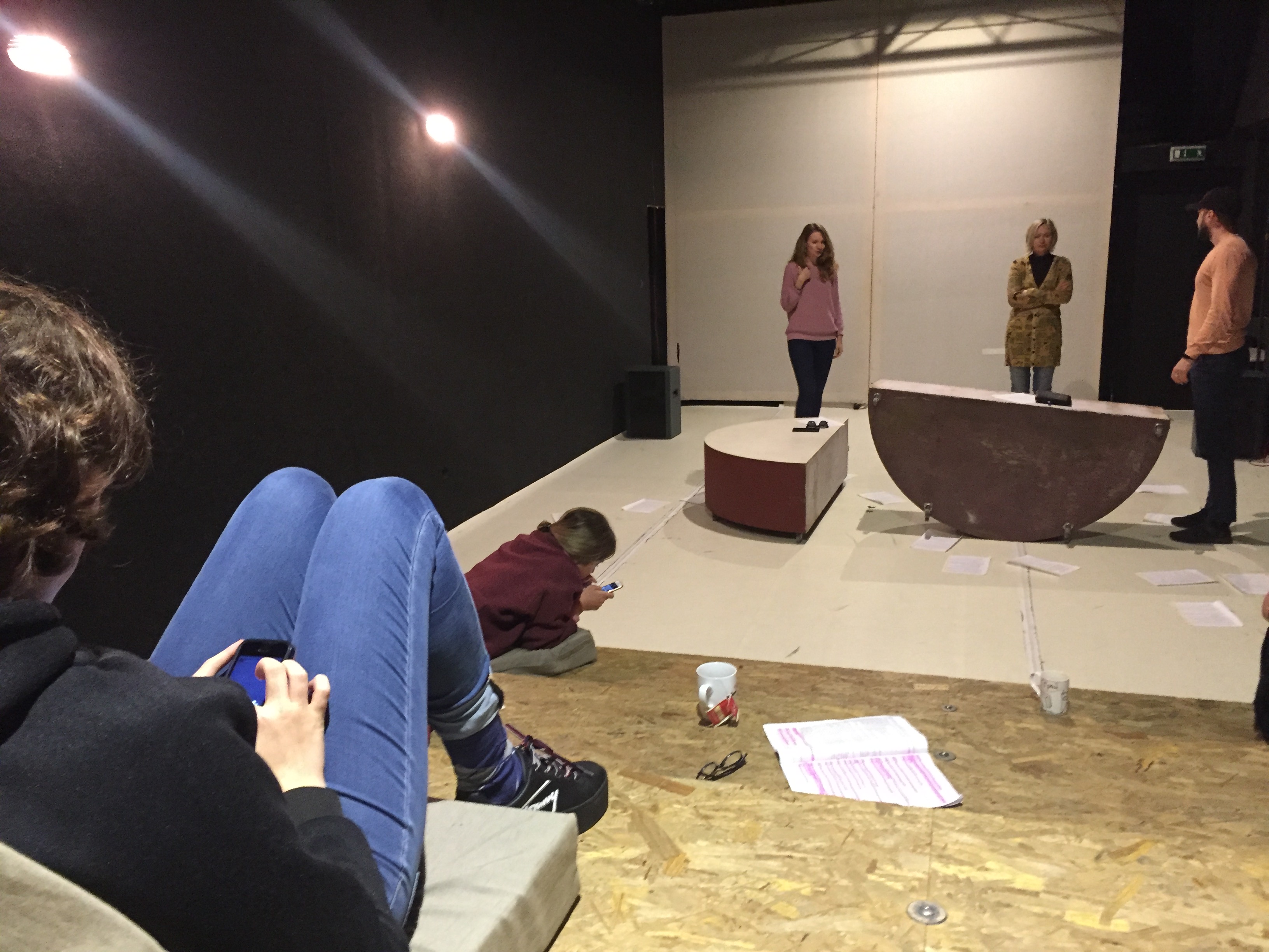 За лаштунками 16