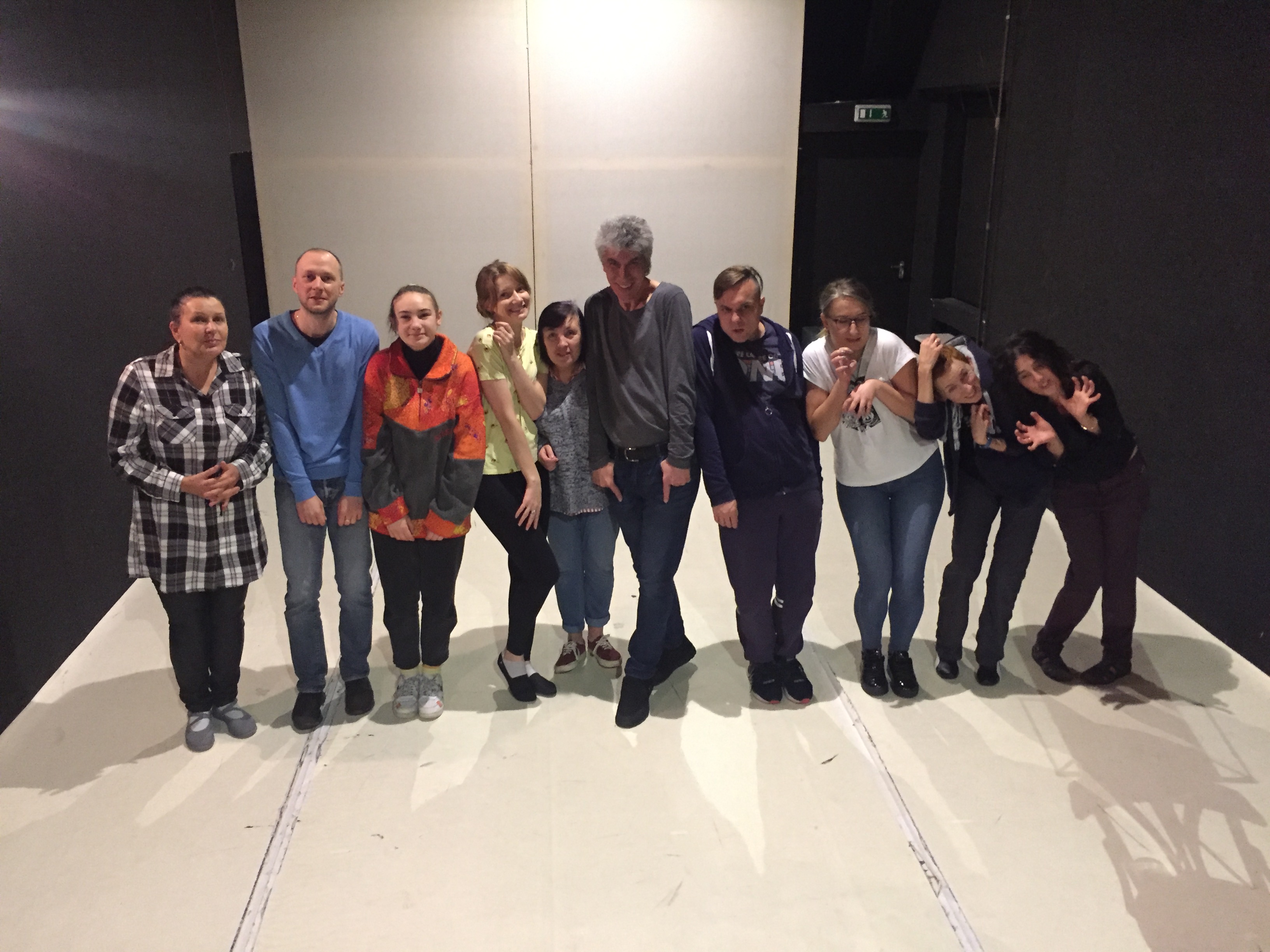 За лаштунками 11