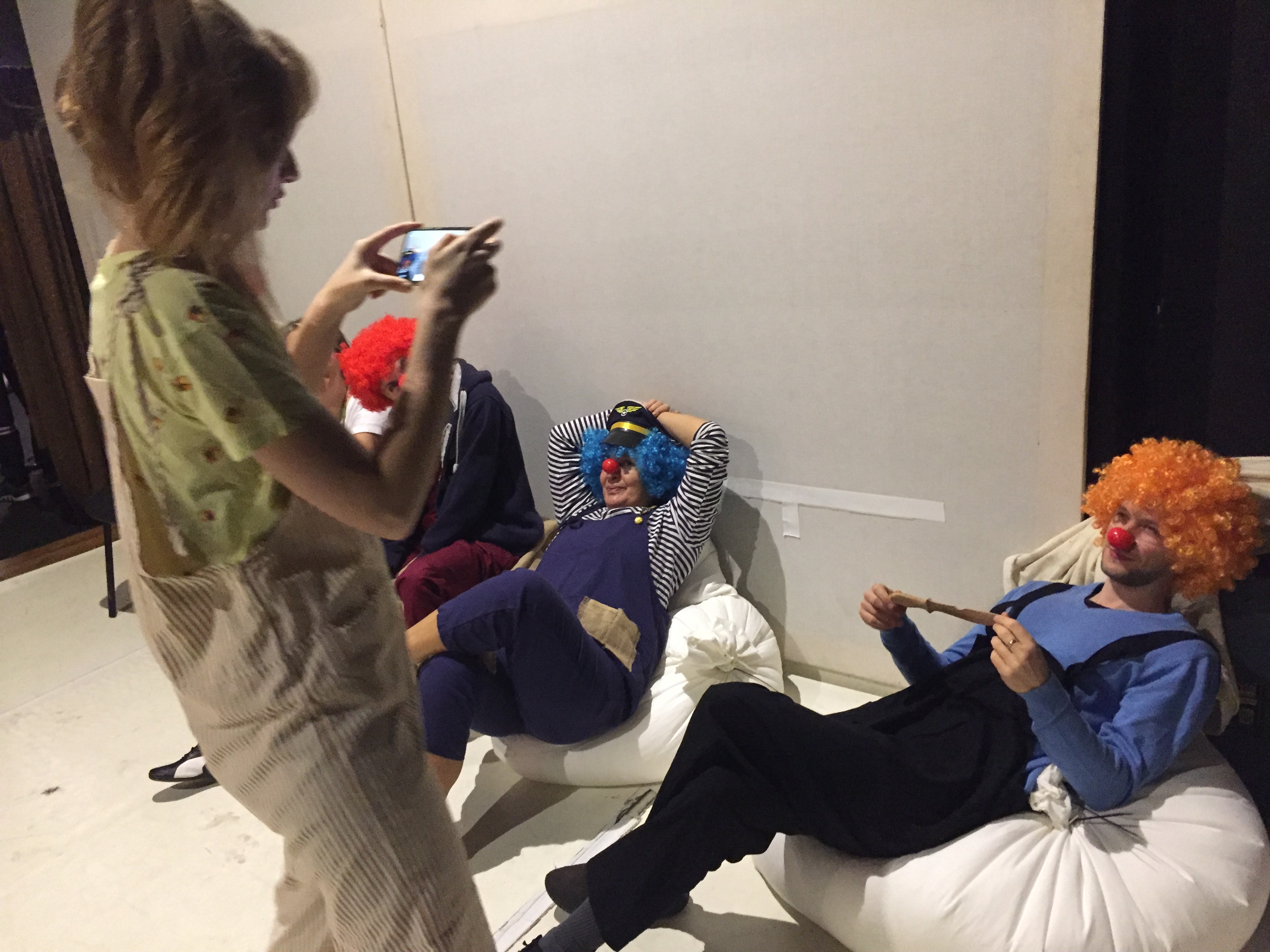 За лаштунками 16