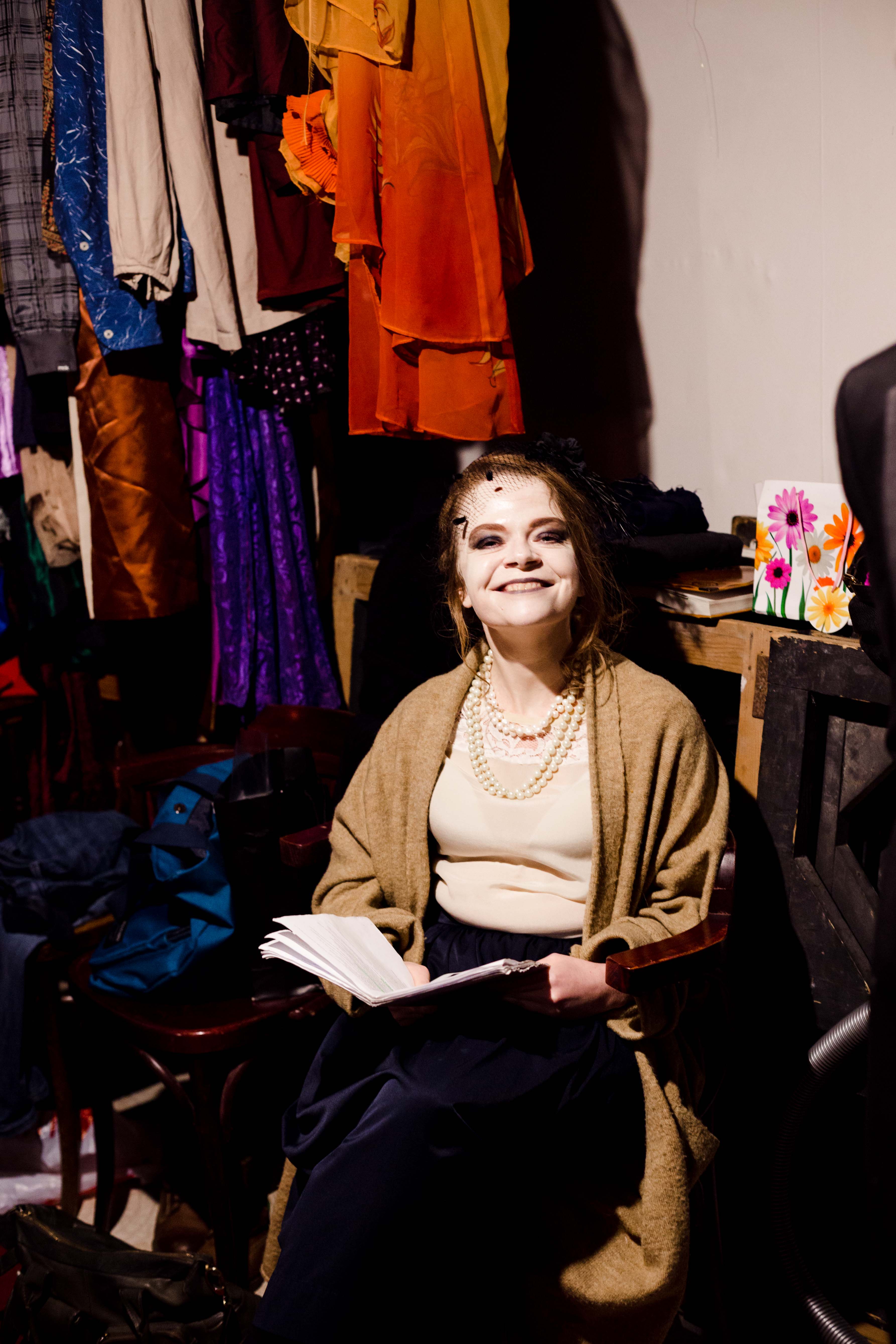 За лаштунками 2