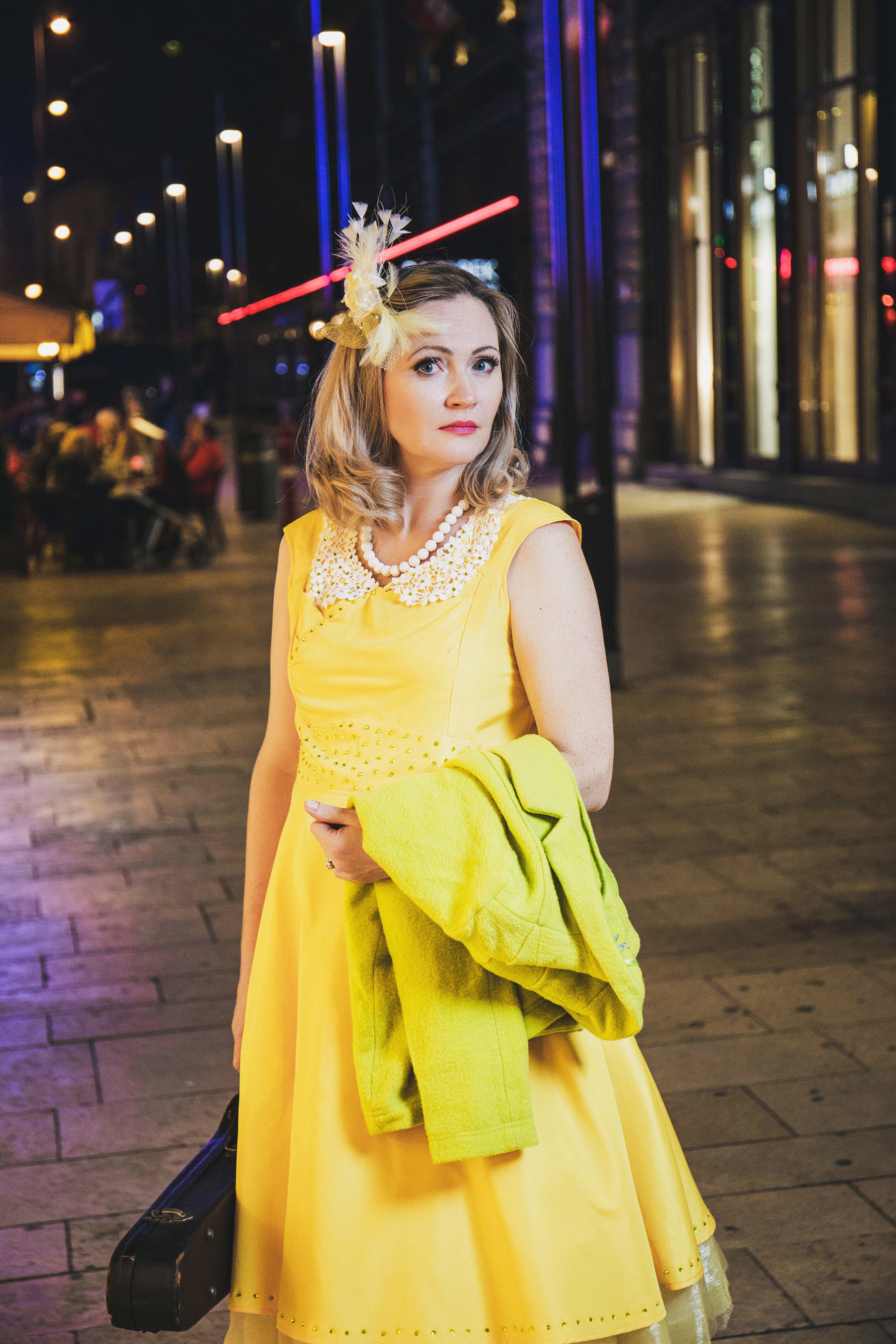 За лаштунками 19